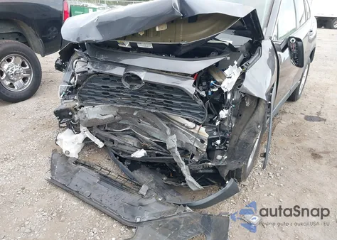 2021 Toyota Rav4 Xle z USA, uszkodzony, nr VIN 2T3P1RFVXMW181886